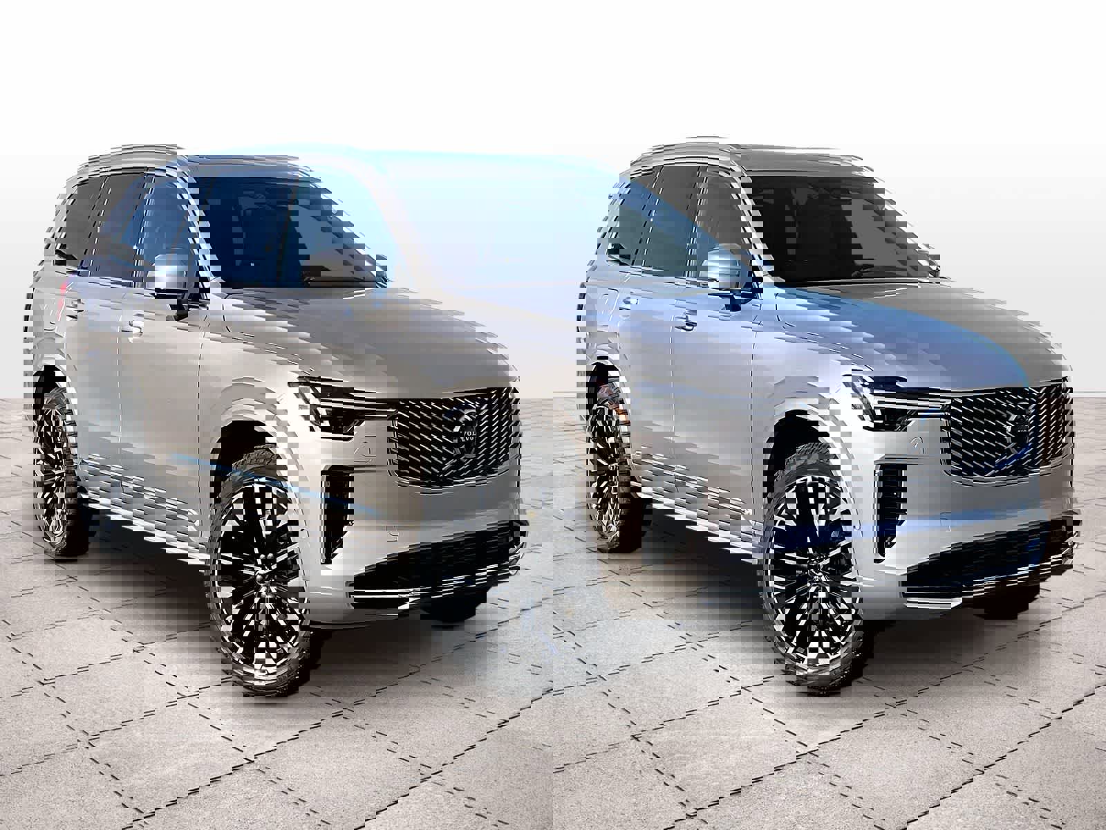 New 2026 Volvo XC90 T8 Plus w/ Protection Package Premier image 2