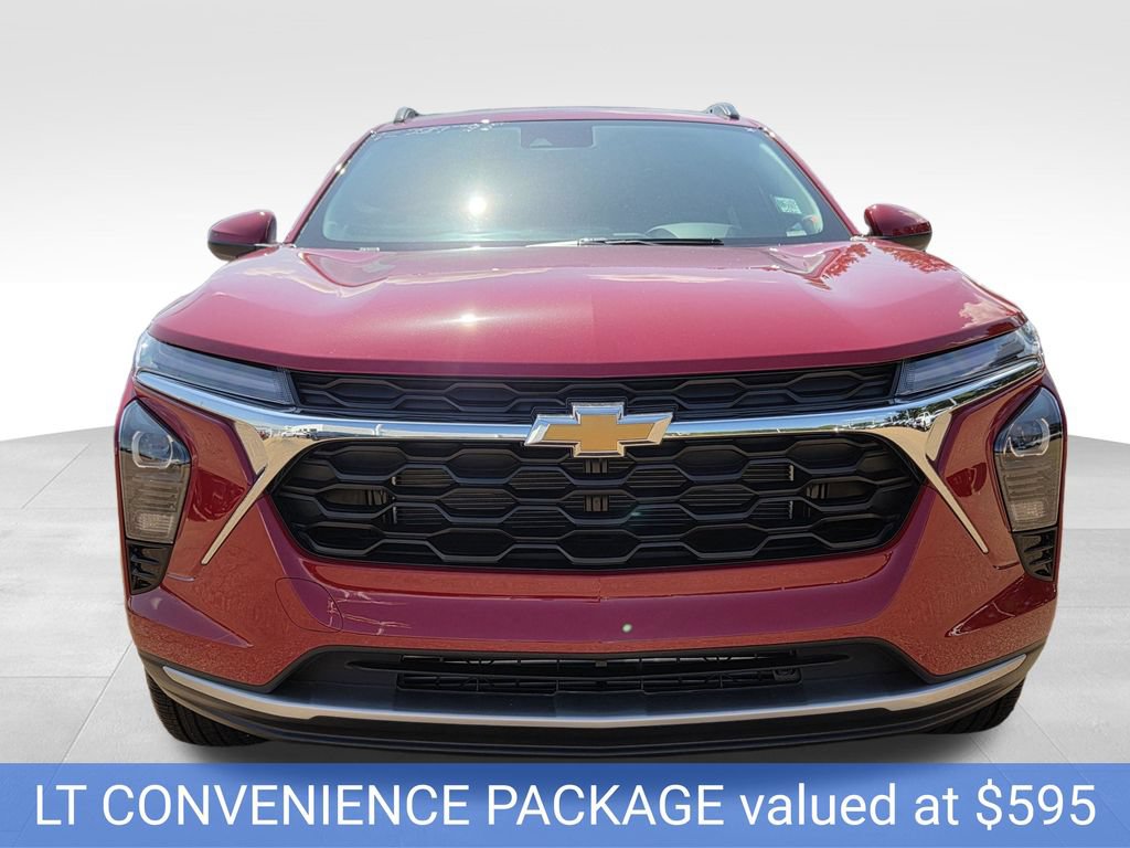 New 2026 Chevrolet Trax LT w/ LT Convenience Package FWD image 3