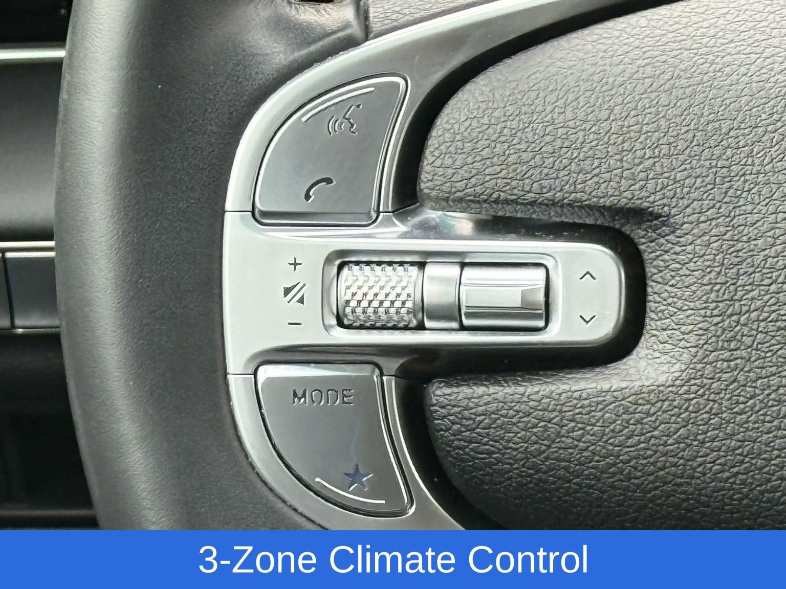 Used 2024 Genesis GV80 3.5T w/ Advanced Package image 36