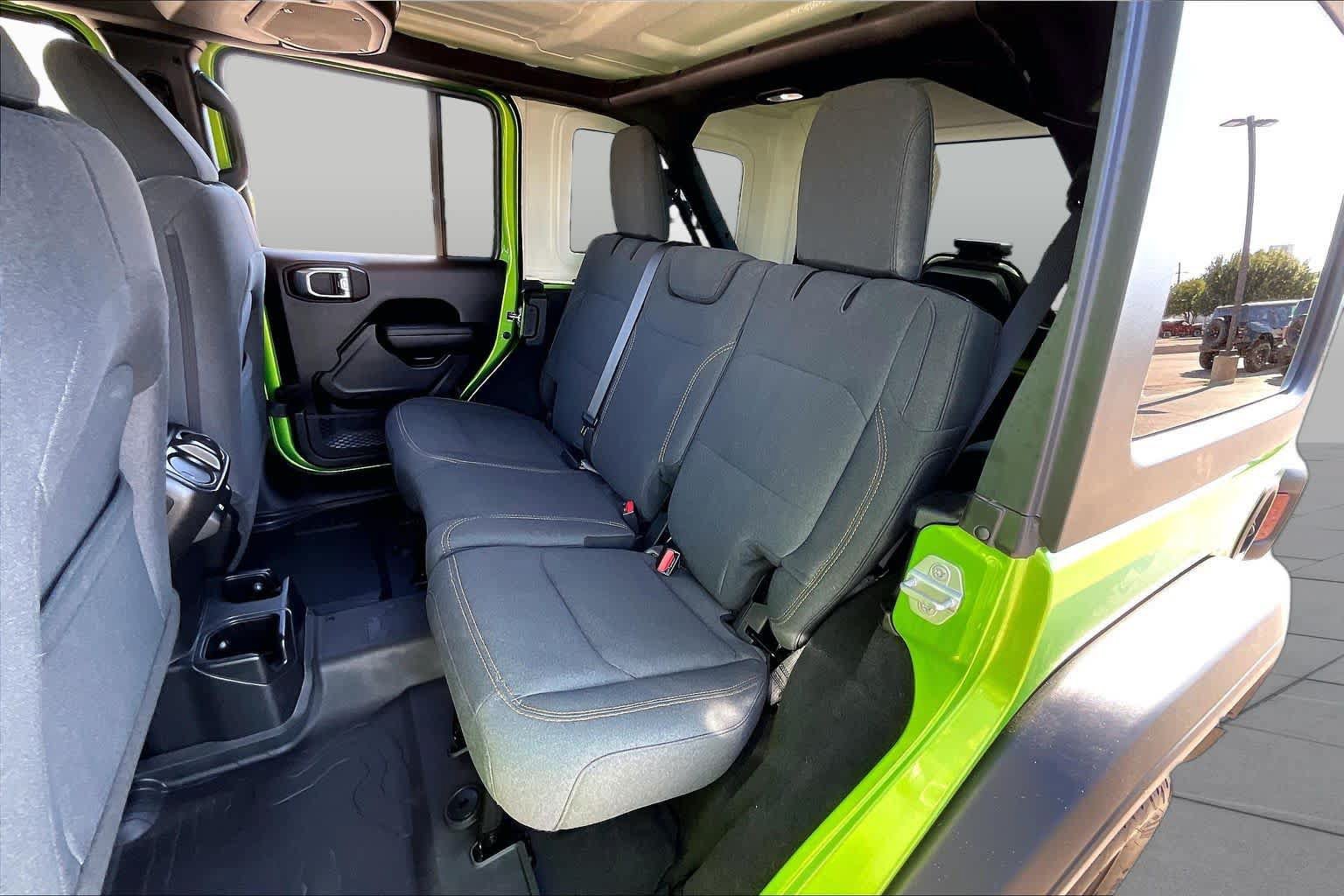 Used 2026 Jeep Wrangler Unlimited Sport AWD/4WD image 18