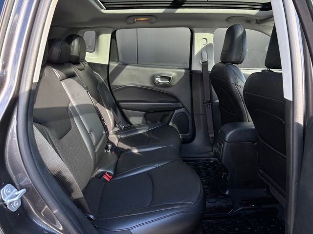 Used 2020 Jeep Compass Latitude image 47