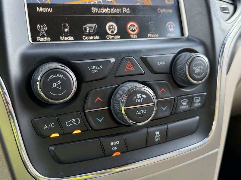 Used 2014 Jeep Grand Cherokee Laredo w/ Quick Order Package 23E RWD image 56