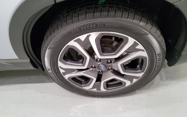 Used 2024 Subaru Ascent Limited w/ Technology Package image 34