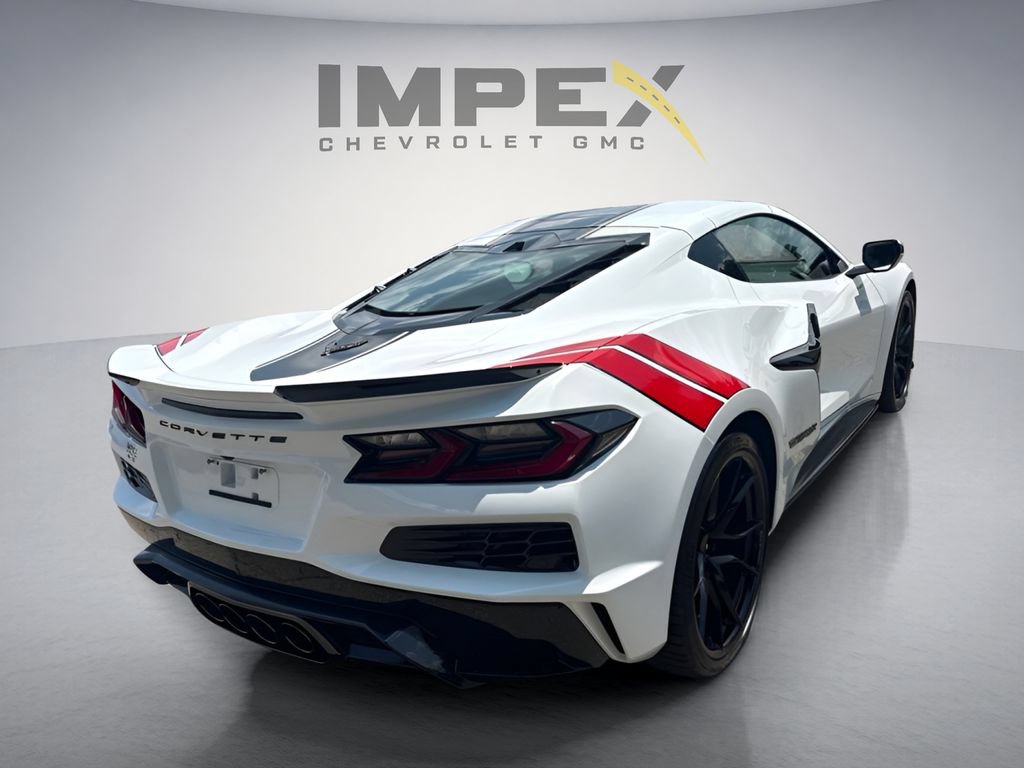 New 2027 Chevrolet Corvette Grand Sport w/ Z52 Sport Performance Package RWD image 5