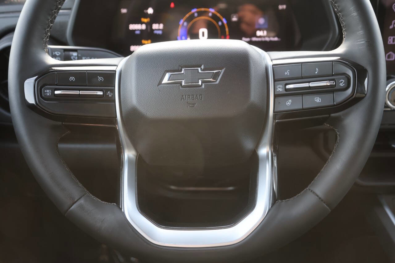 Used 2026 Chevrolet Colorado Trail Boss image 18