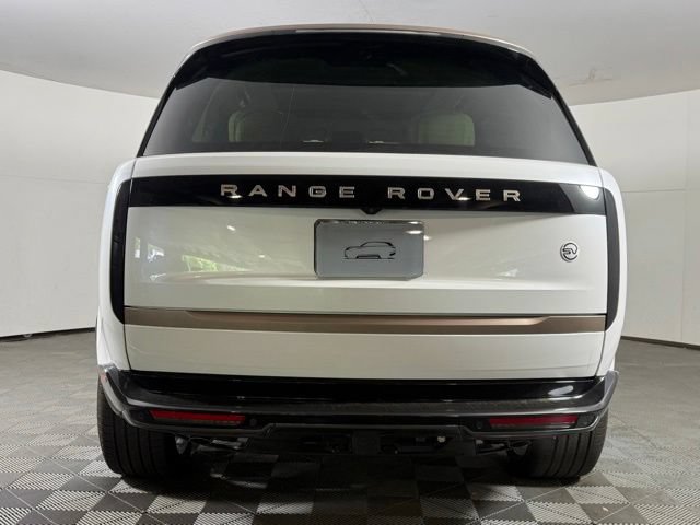 New 2026 Land Rover Range Rover SV AWD/4WD image 8