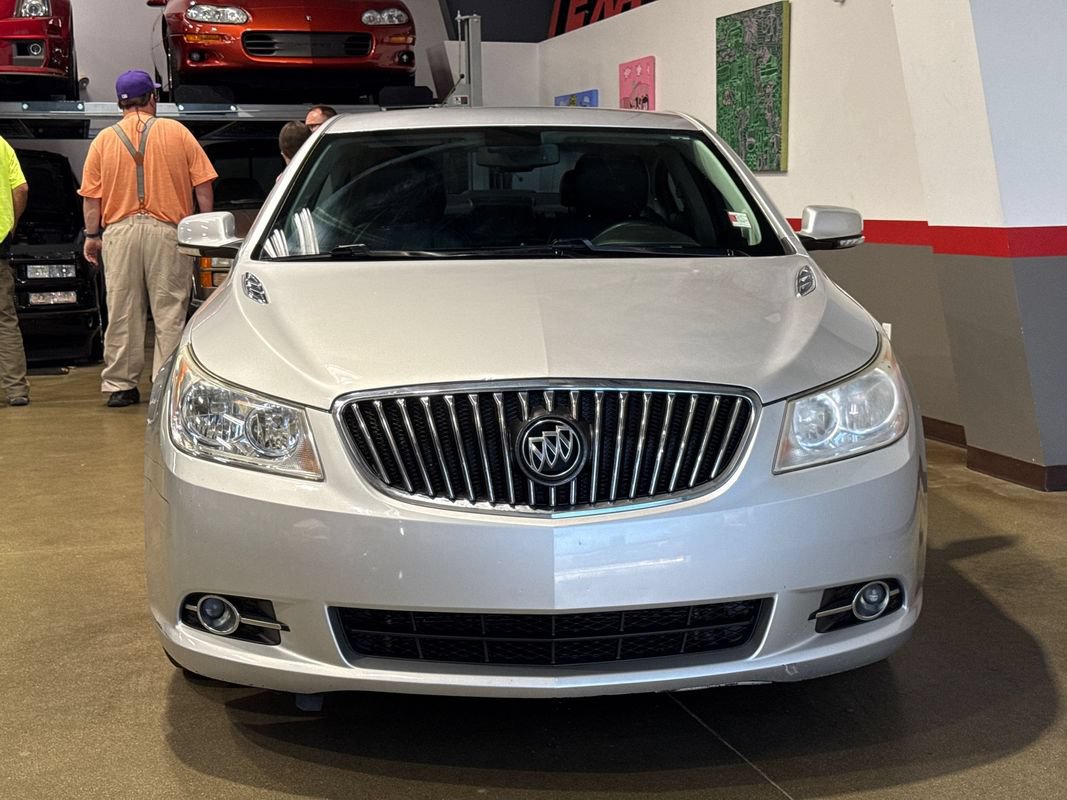 Used 2013 Buick LaCrosse Leather FWD image 39