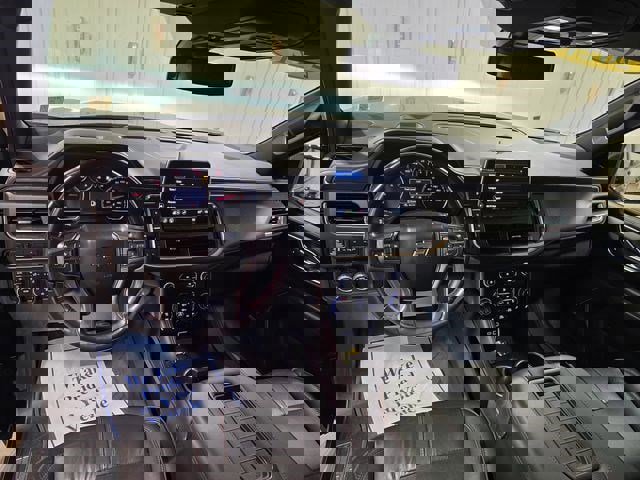 Used 2021 Chevrolet Suburban RST w/ Rear Media and Nav Package image 14