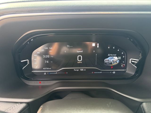 Used 2022 GMC Yukon XL Denali image 21