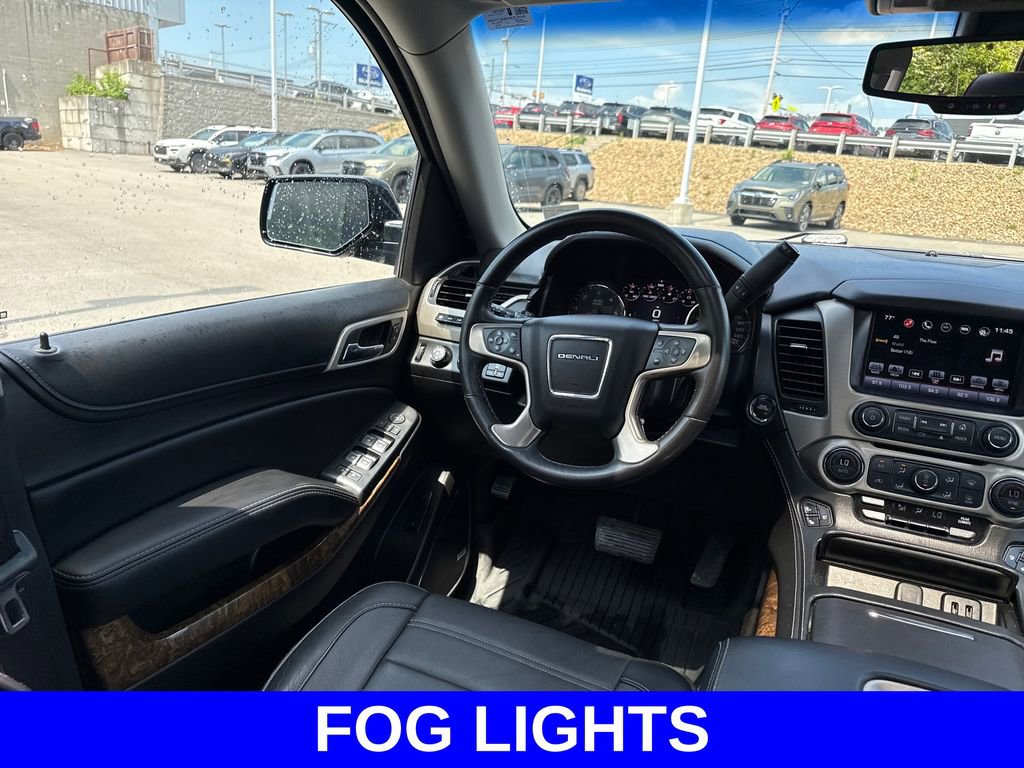 Used 2016 GMC Yukon Denali w/ Open Road Package AWD/4WD image 17