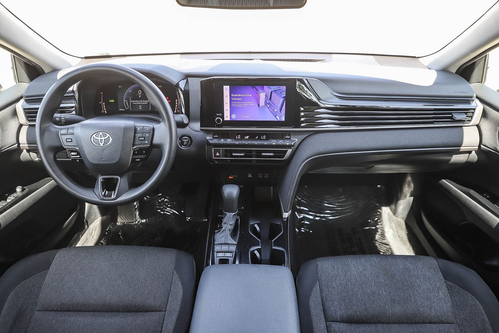 Certified 2025 Toyota Camry LE FWD image 11