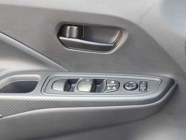 Used 2025 Nissan Versa S w/ Trunk Package FWD image 27