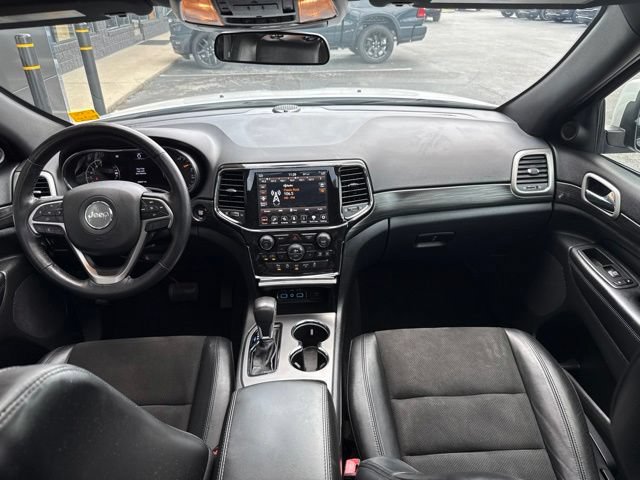 Used 2021 Jeep Grand Cherokee Laredo X AWD/4WD image 25
