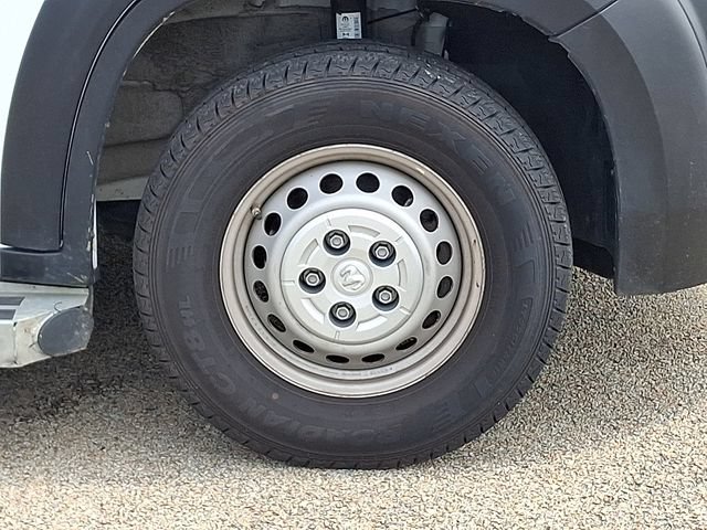 Used 2025 RAM ProMaster 2500 w/ U-Haul Equipment Group FWD image 8
