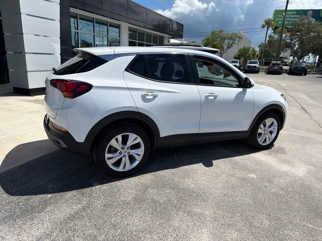 Used 2024 Buick Encore GX Preferred FWD image 9
