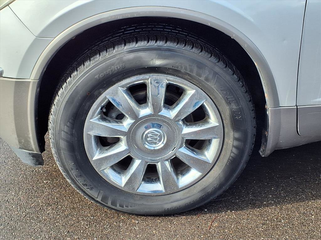 Used 2011 Buick Enclave CXL w/ LPO, Cargo Convenience Pkg image 30