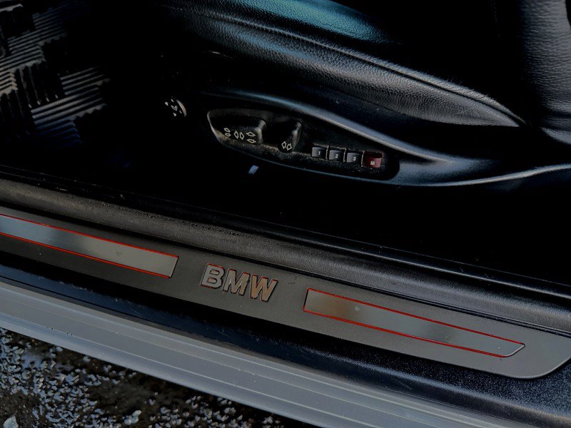 Used 2006 BMW 650i Coupe RWD image 12