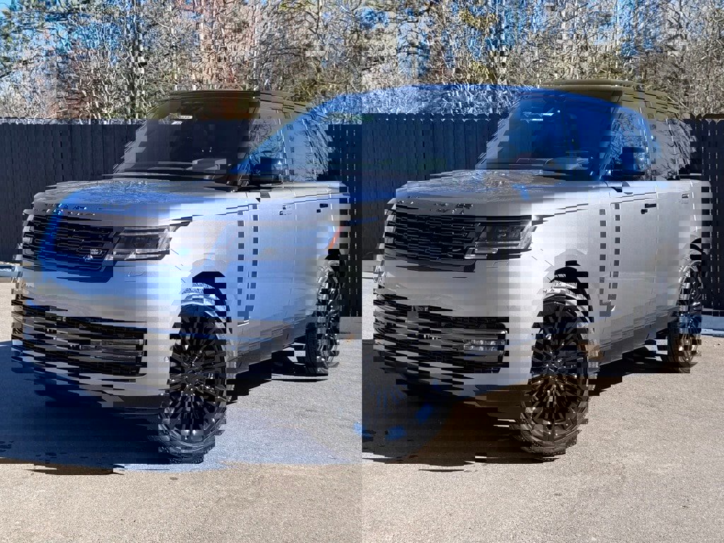 New 2026 Land Rover Range Rover SE