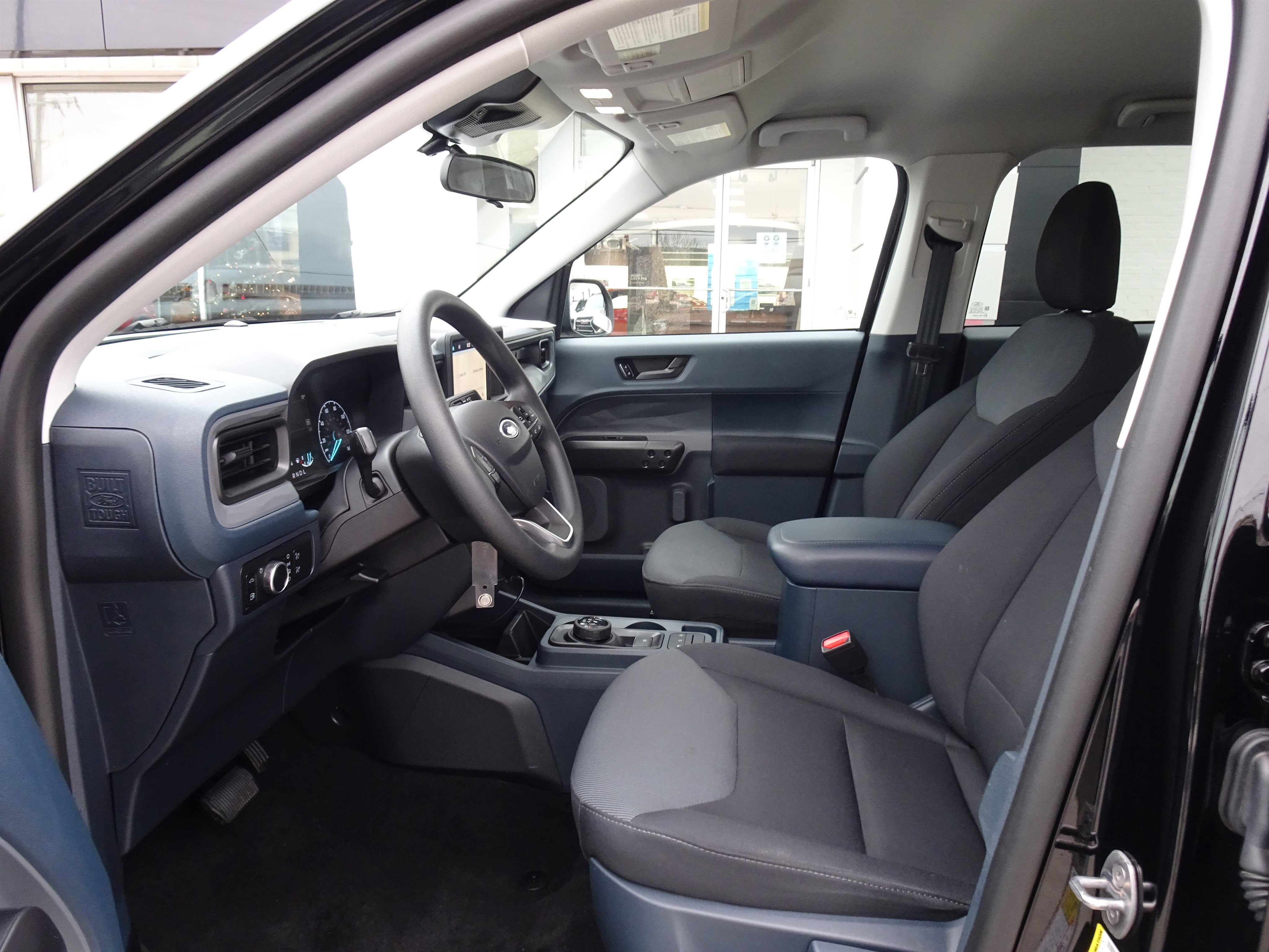 Used 2024 Ford Maverick XL image 11