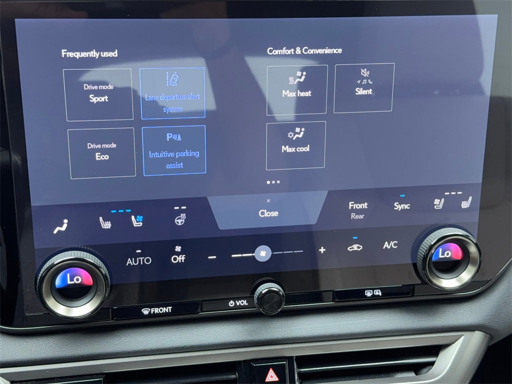 Used 2024 Lexus RX 350 Premium w/ Accessory Package (Z1) image 24