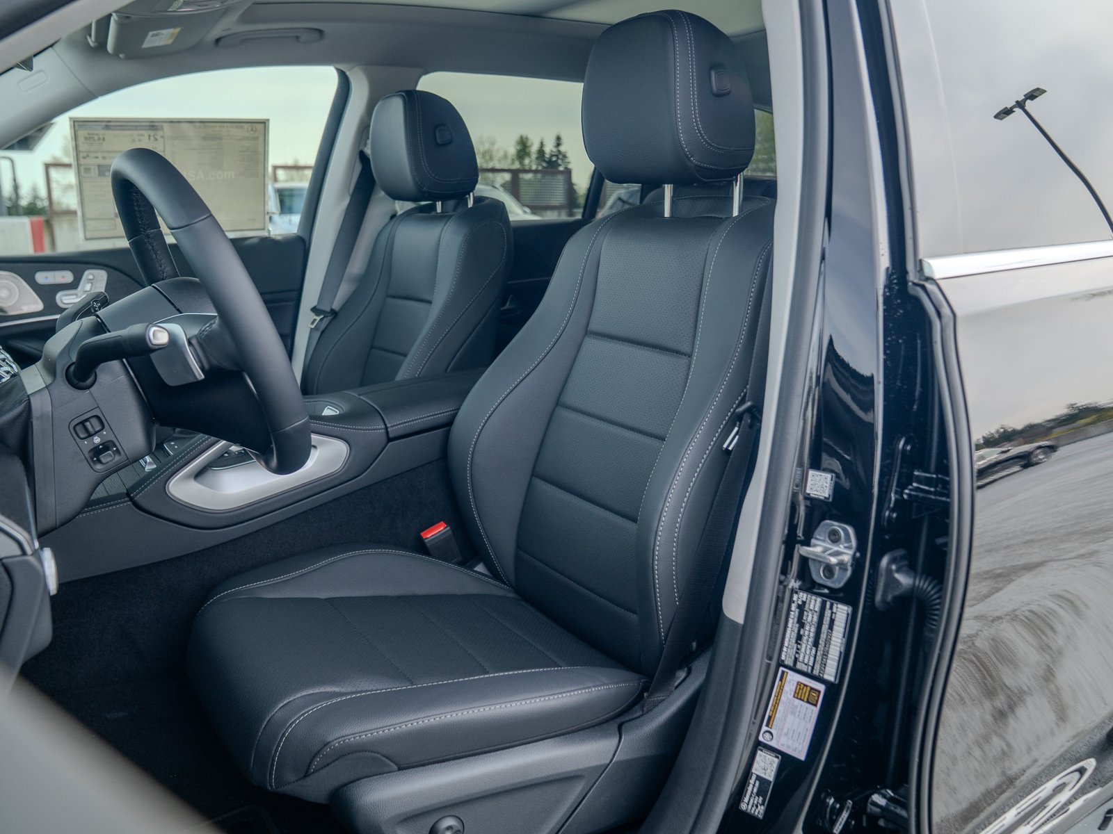 Certified 2026 Mercedes-Benz GLS 450 4MATIC image 18