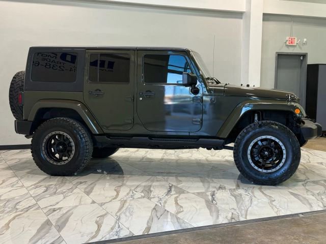 Used 2015 Jeep Wrangler Unlimited Sahara w/ Max Tow Package image 56
