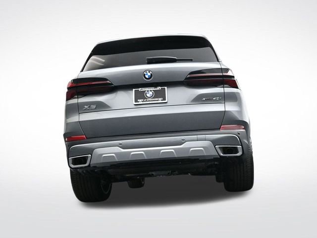 New 2026 BMW X5 xDrive40i w/ Climate Comfort Package image 32