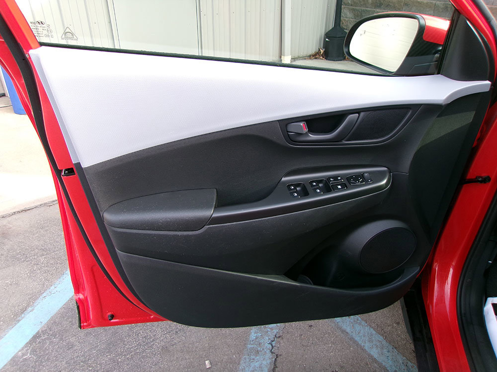 Used 2019 Hyundai Kona SEL image 15