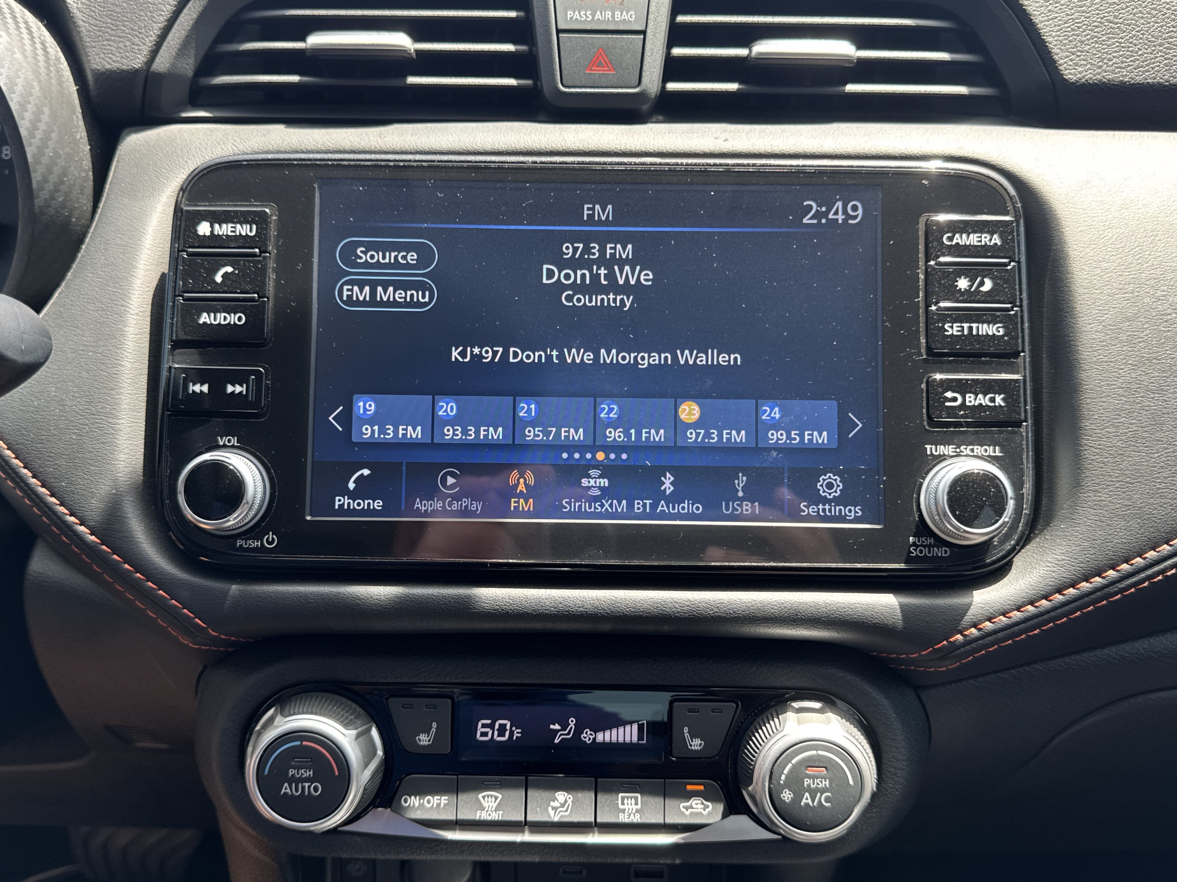 Used 2023 Nissan Versa SR w/ Trunk Package FWD image 18