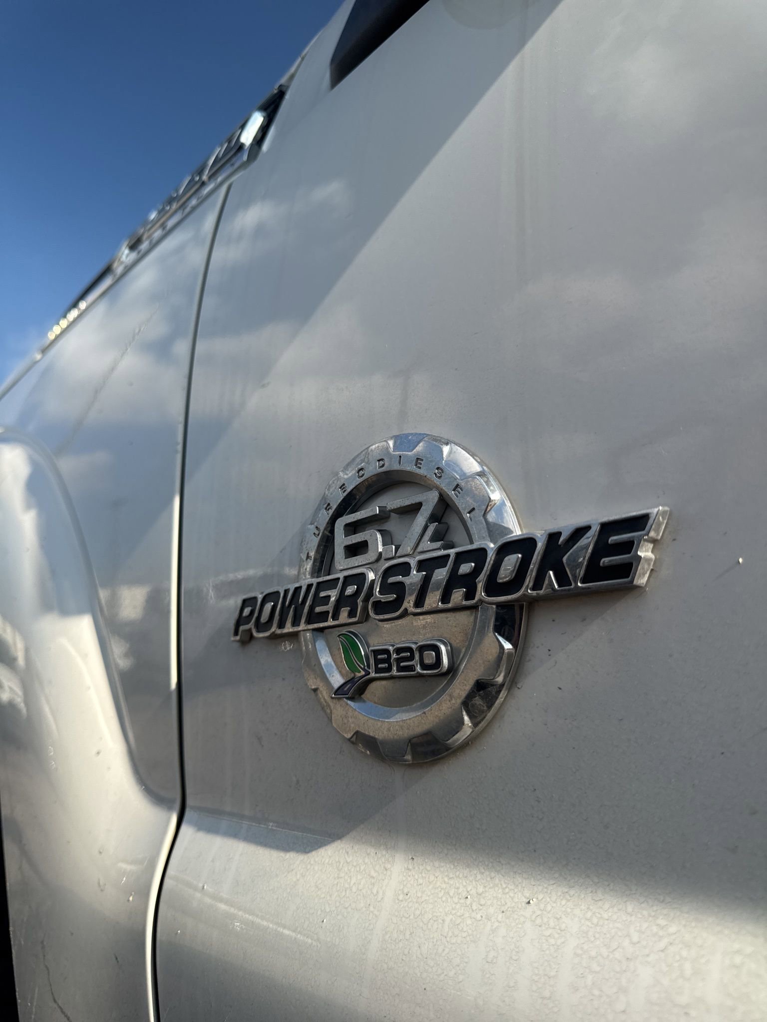 Used 2016 Ford F350 Lariat w/ Lariat Ultimate Package image 9