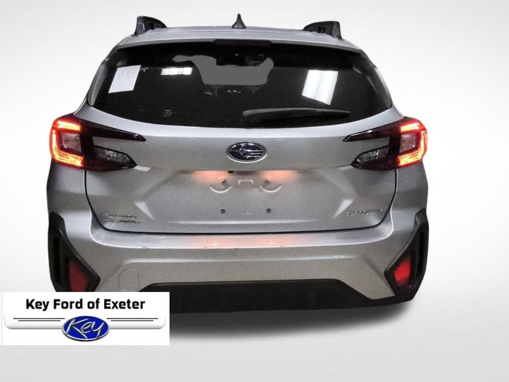 Used 2025 Subaru Crosstrek 2.5i Premium AWD/4WD image 10