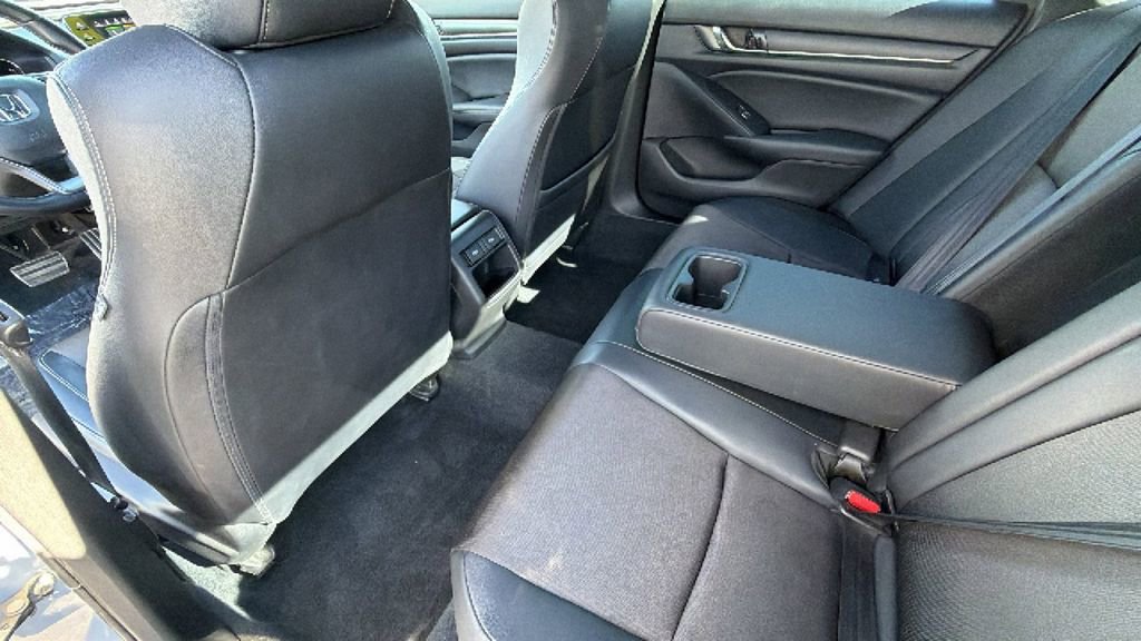 Used 2022 Honda Accord Sport image 45