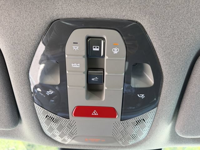 Certified 2026 Kia EV9 Wind AWD/4WD image 25