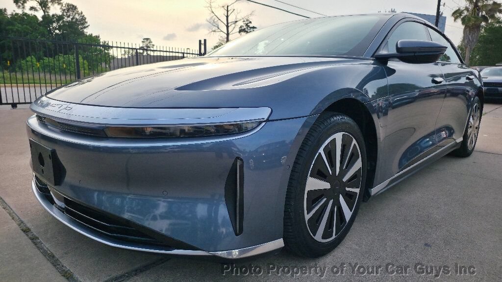 Used 2024 Lucid Air Pure RWD image 23