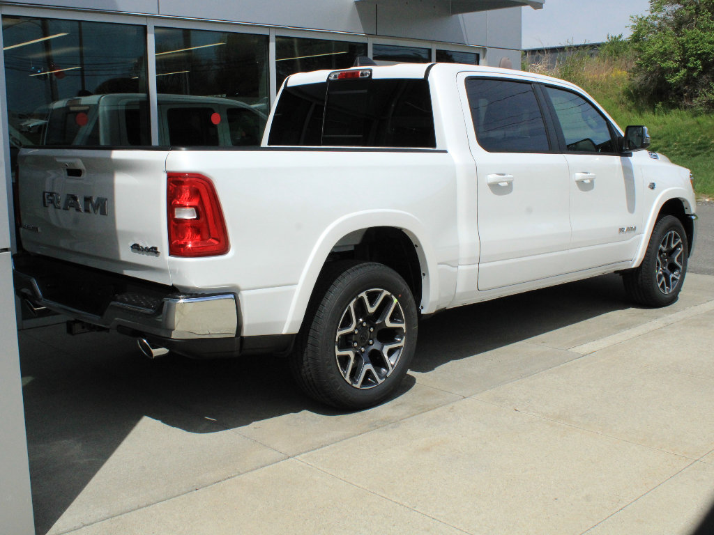 New 2026 RAM 1500 Laramie AWD/4WD image 8