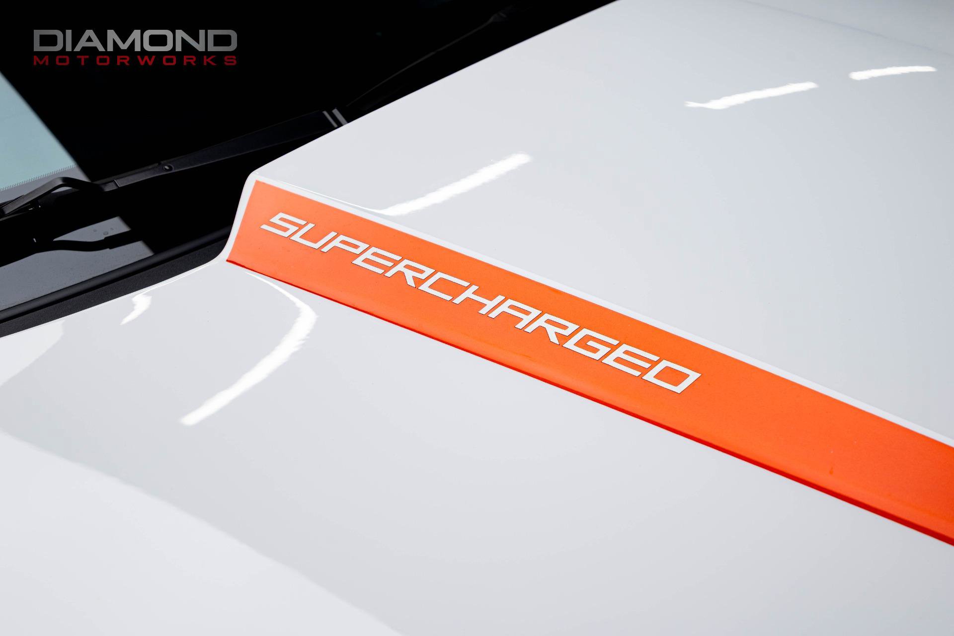 Used 2010 Chevrolet Camaro SS w/ LPO, Ground Effects Package RWD image 5