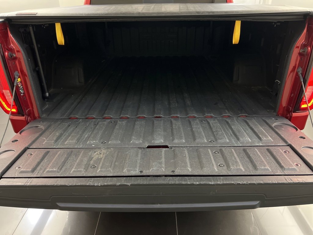 Used 2023 GMC Sierra 1500 SLT image 34