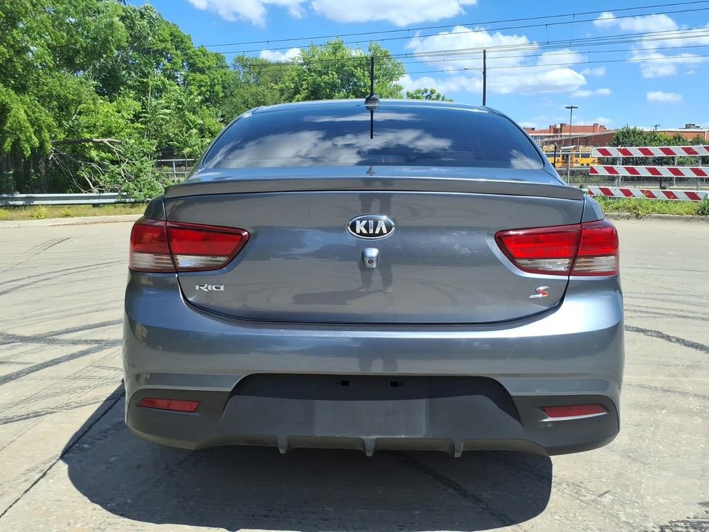 Used 2019 Kia Rio S w/ Technology Package image 4