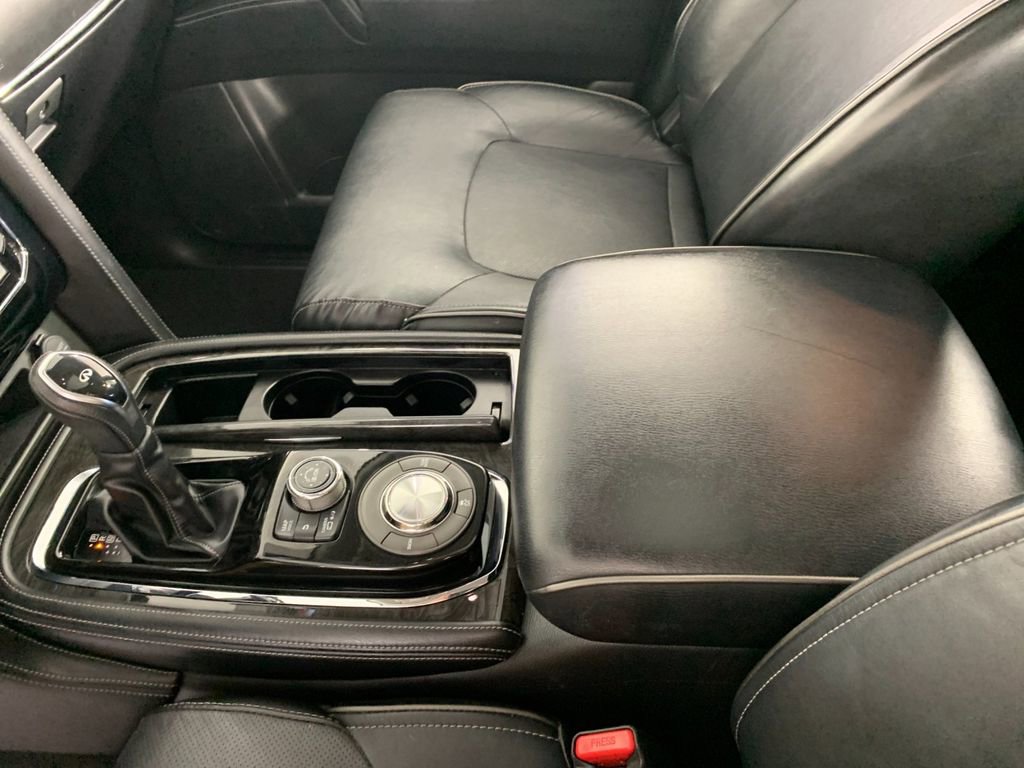 Used 2021 INFINITI QX80 Luxe RWD image 30