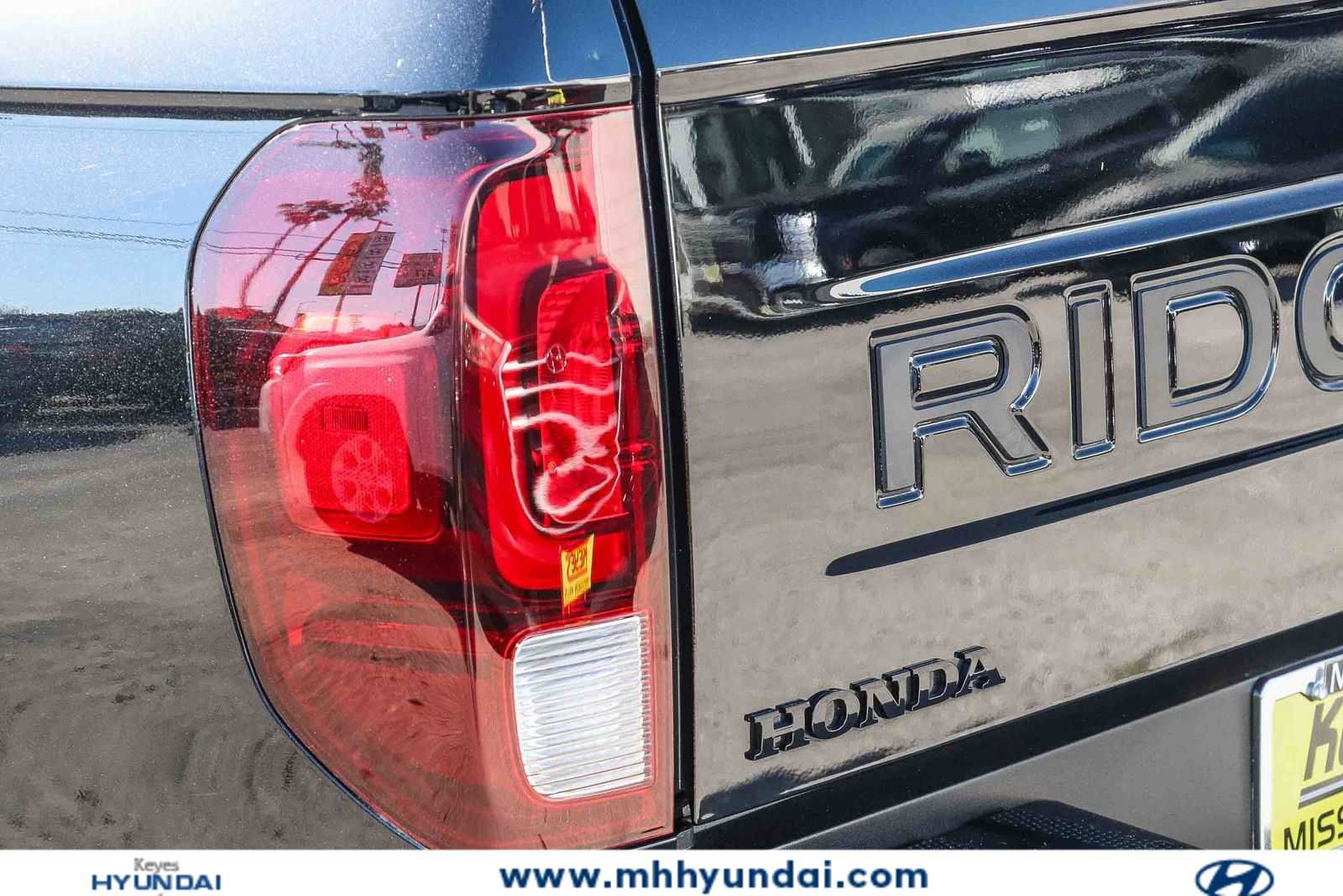 Used 2024 Honda Ridgeline Black Edition image 10