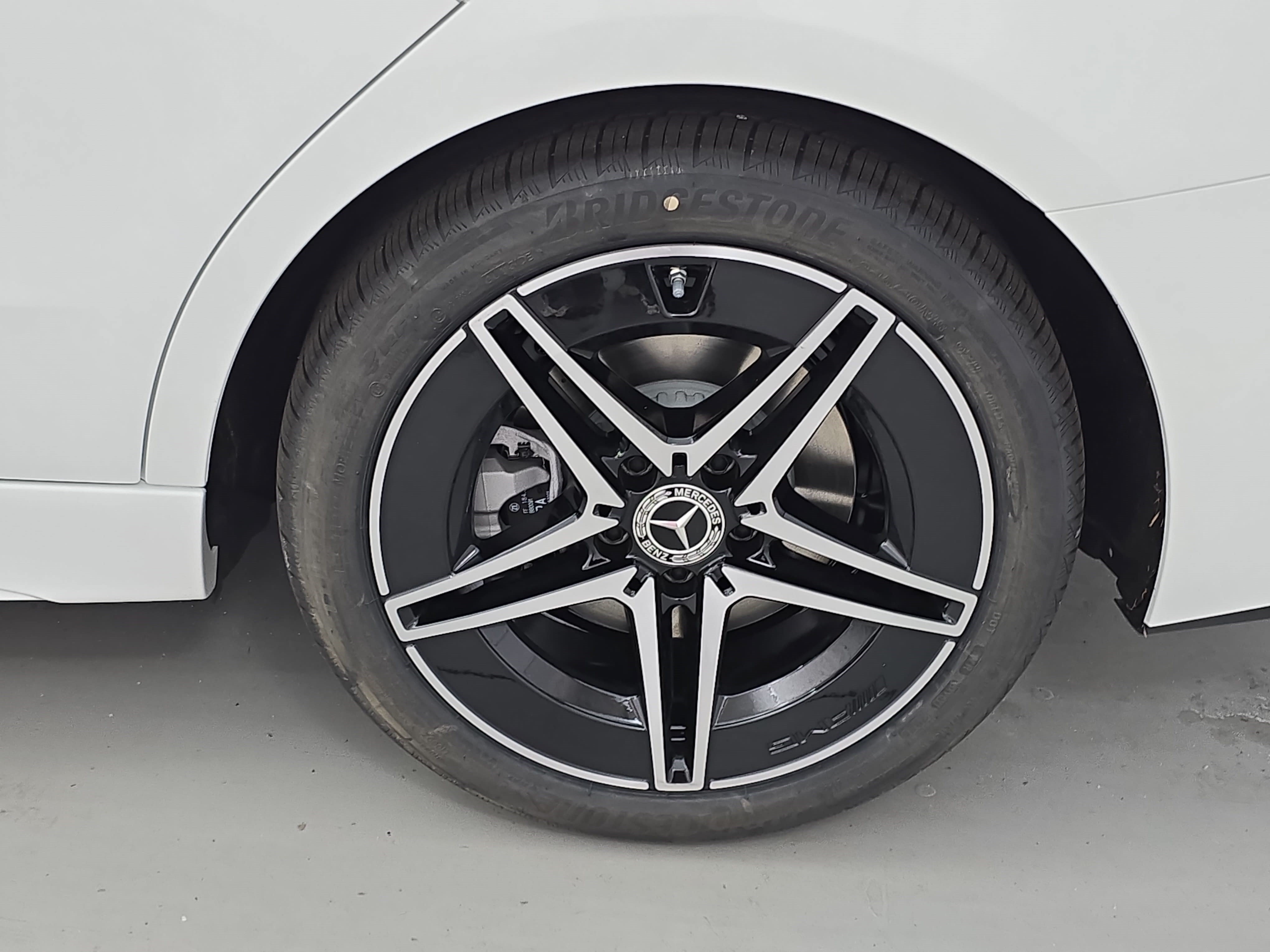 New 2026 Mercedes-Benz C 300 Sedan image 34