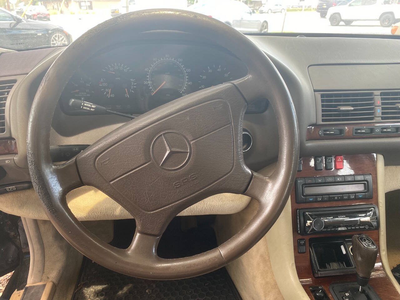 Used 1997 Mercedes-Benz S 320 image 5
