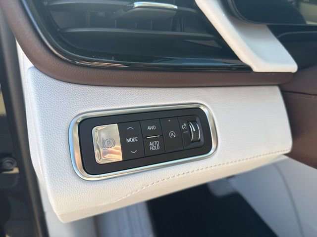 New 2026 Buick Enclave Avenir w/ Super Cruise Package image 24