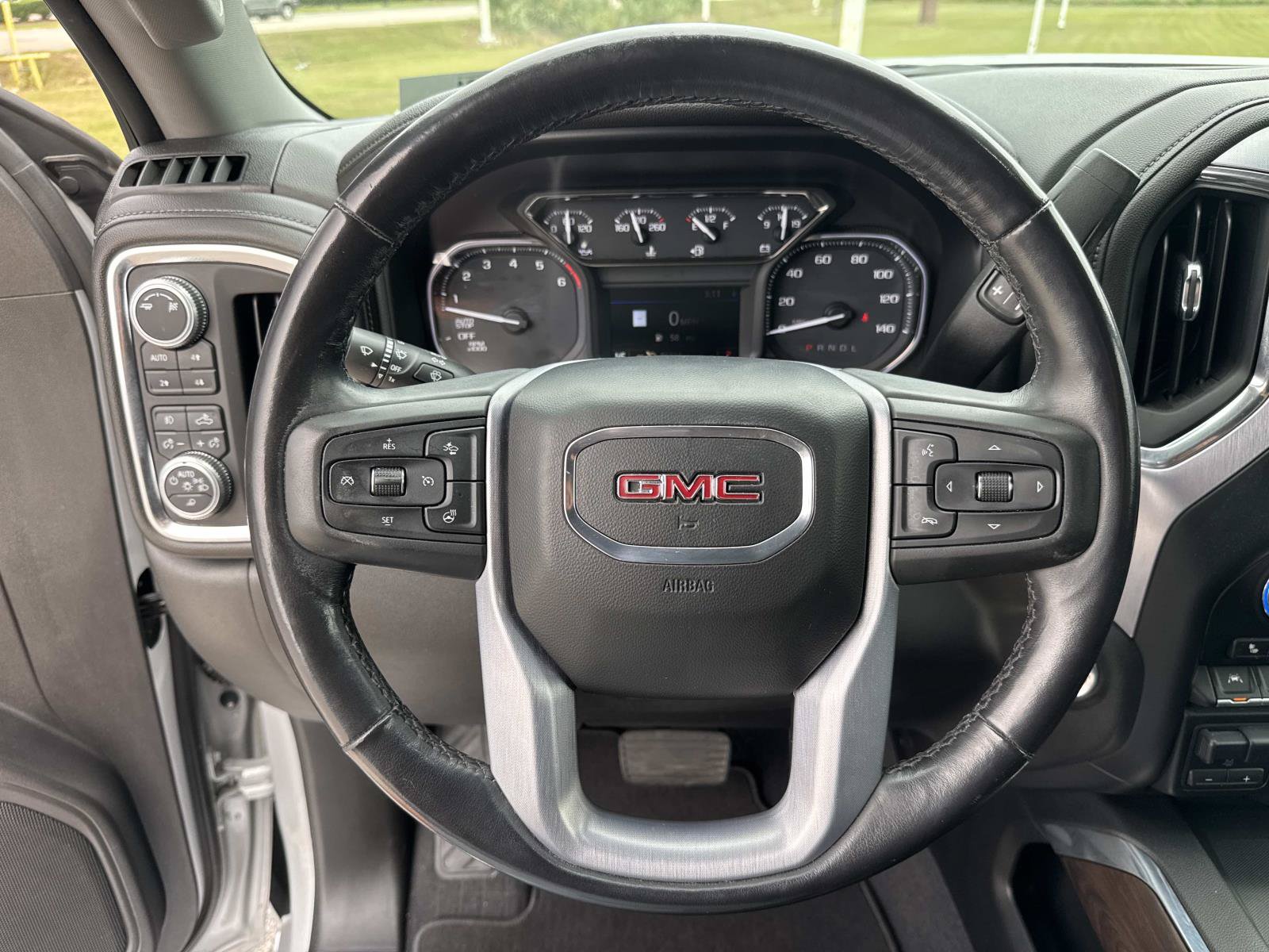 Used 2019 GMC Sierra 1500 SLT w/ SLT Premium Plus Package AWD/4WD image 35