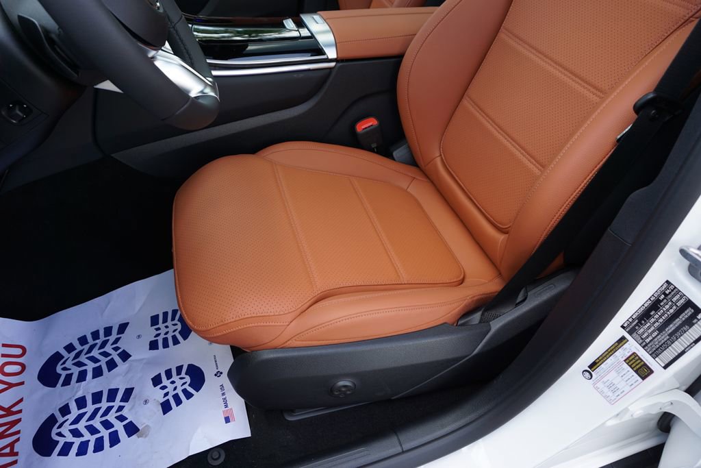 Certified 2025 Mercedes-Benz GLC 350e 4MATIC image 38