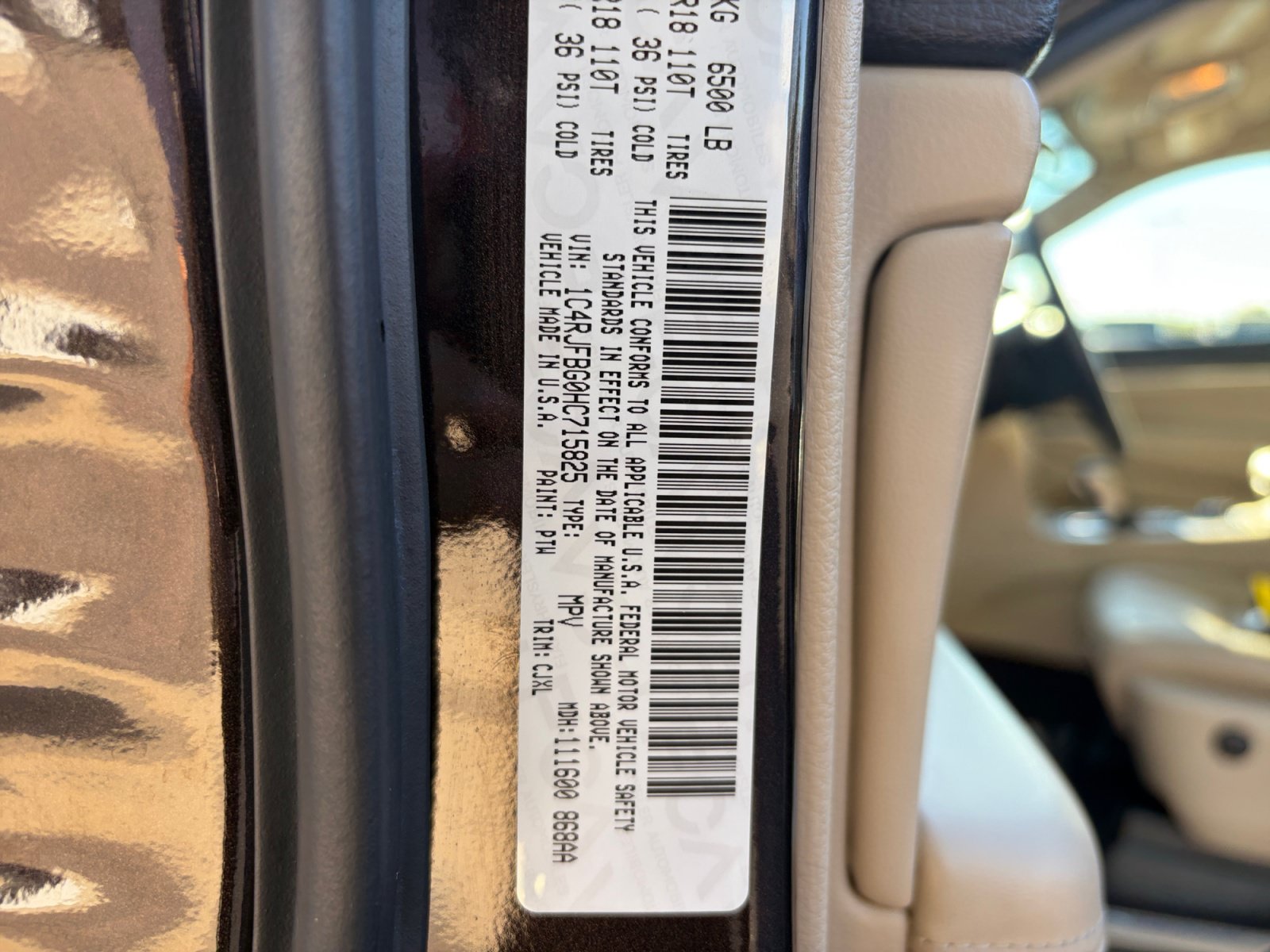 Used 2017 Jeep Grand Cherokee Limited AWD/4WD image 34