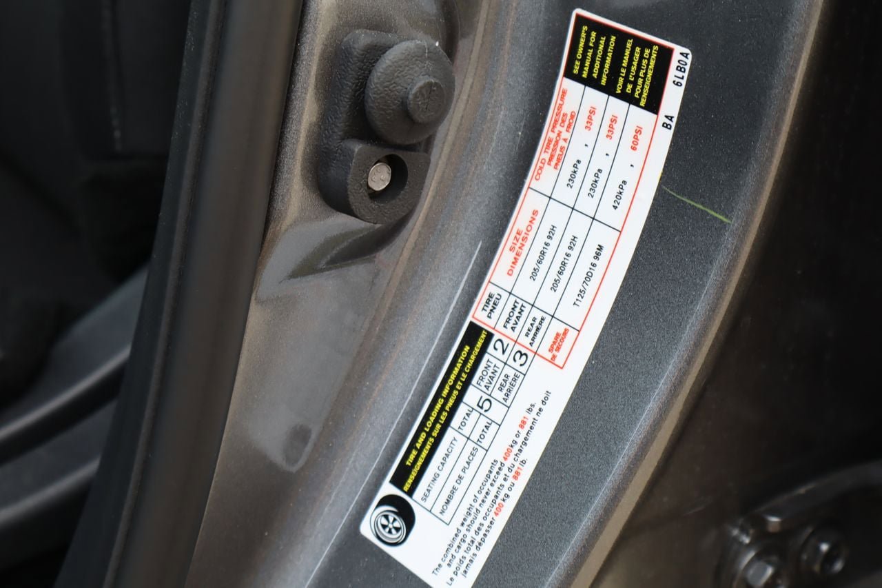 Used 2024 Nissan Sentra SV w/ Lighting Package FWD image 28