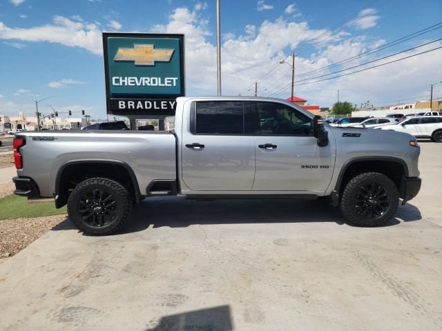 New 2026 Chevrolet Silverado 3500 LTZ w/ Trail Boss Package AWD/4WD image 3