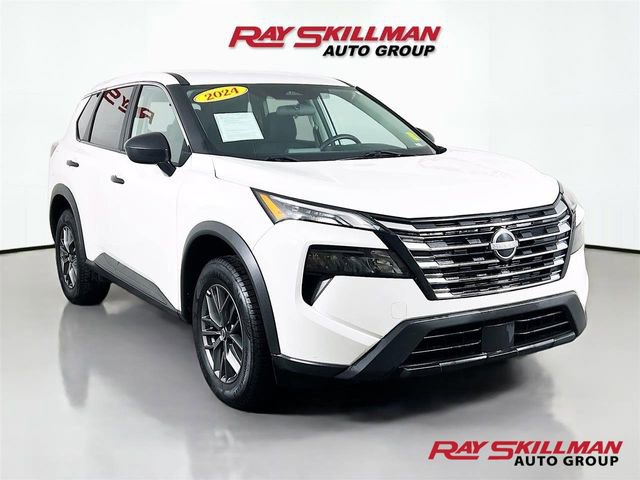 Used 2024 Nissan Rogue S FWD image 1