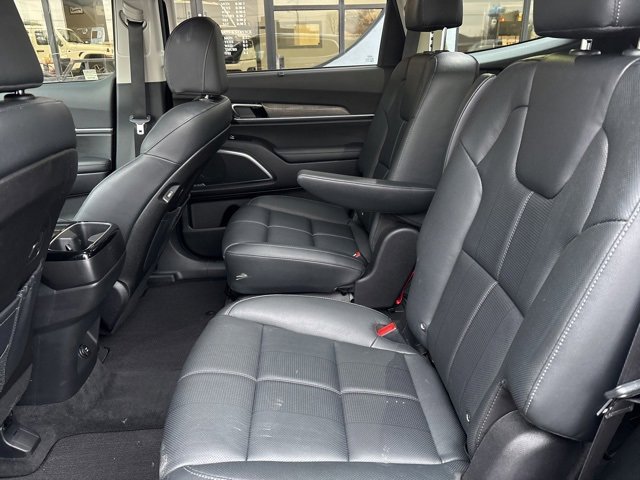 Used 2022 Kia Telluride SX image 17